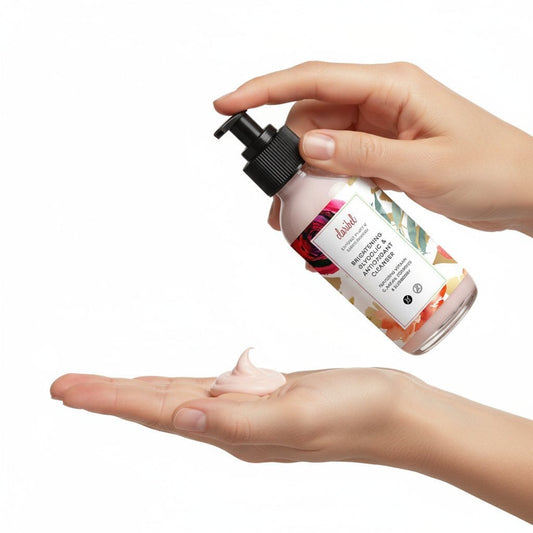 Brightening Exfoliating Cleanser ৹ Featuring Glycolic Acid, Vitamin C & Niacinamide