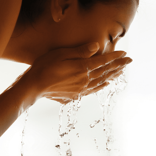 Cleanser with Glycolic Acid: Why You Should Use an Exfoliating Cleanser - Claribelskincare.com