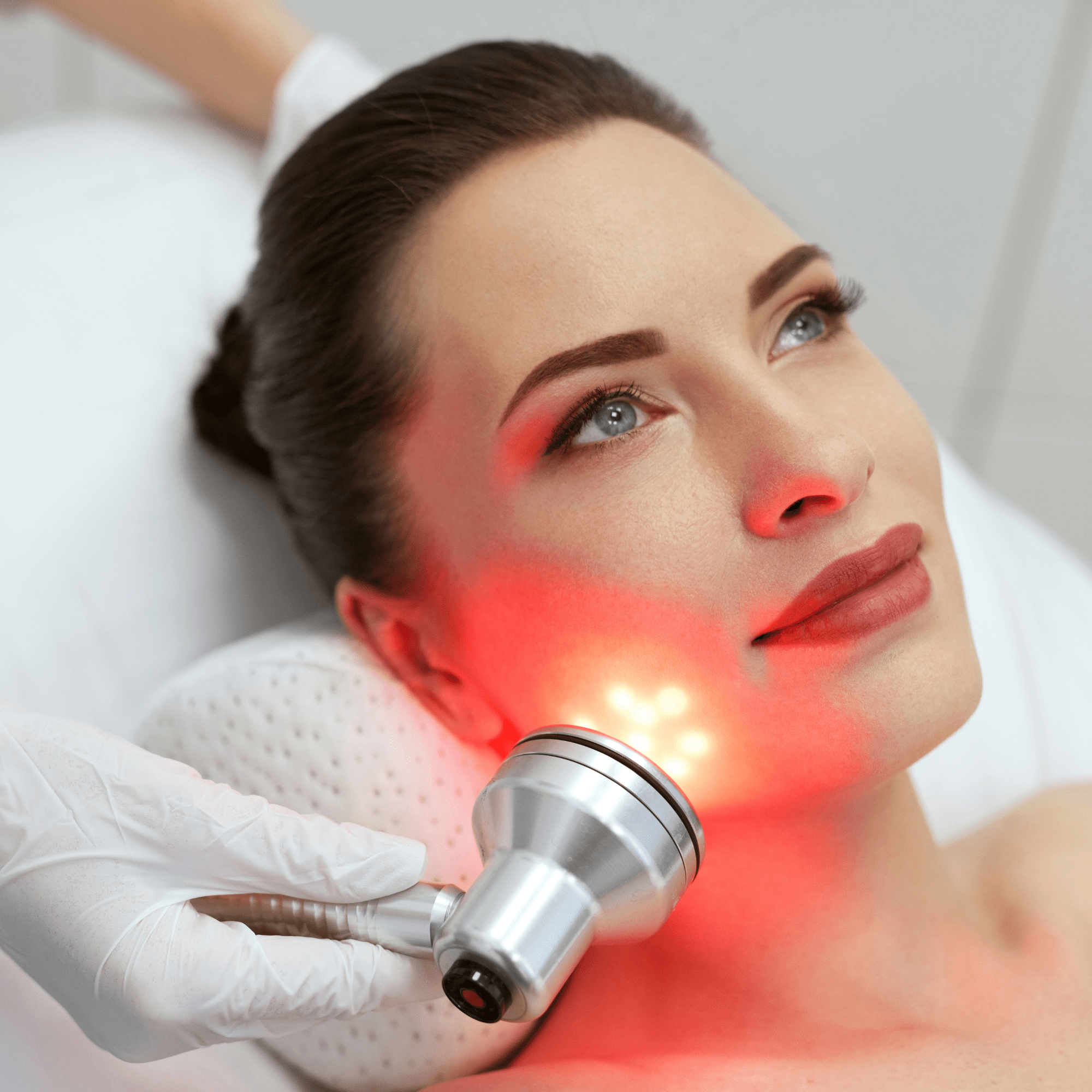 How to Use Red Light Therapy for Maximum Benefits - Claribelskincare.com