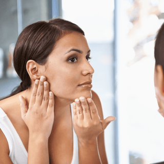 Jojoba Oil for Skin Care: 7 Amazing Benefits - Claribelskincare.com