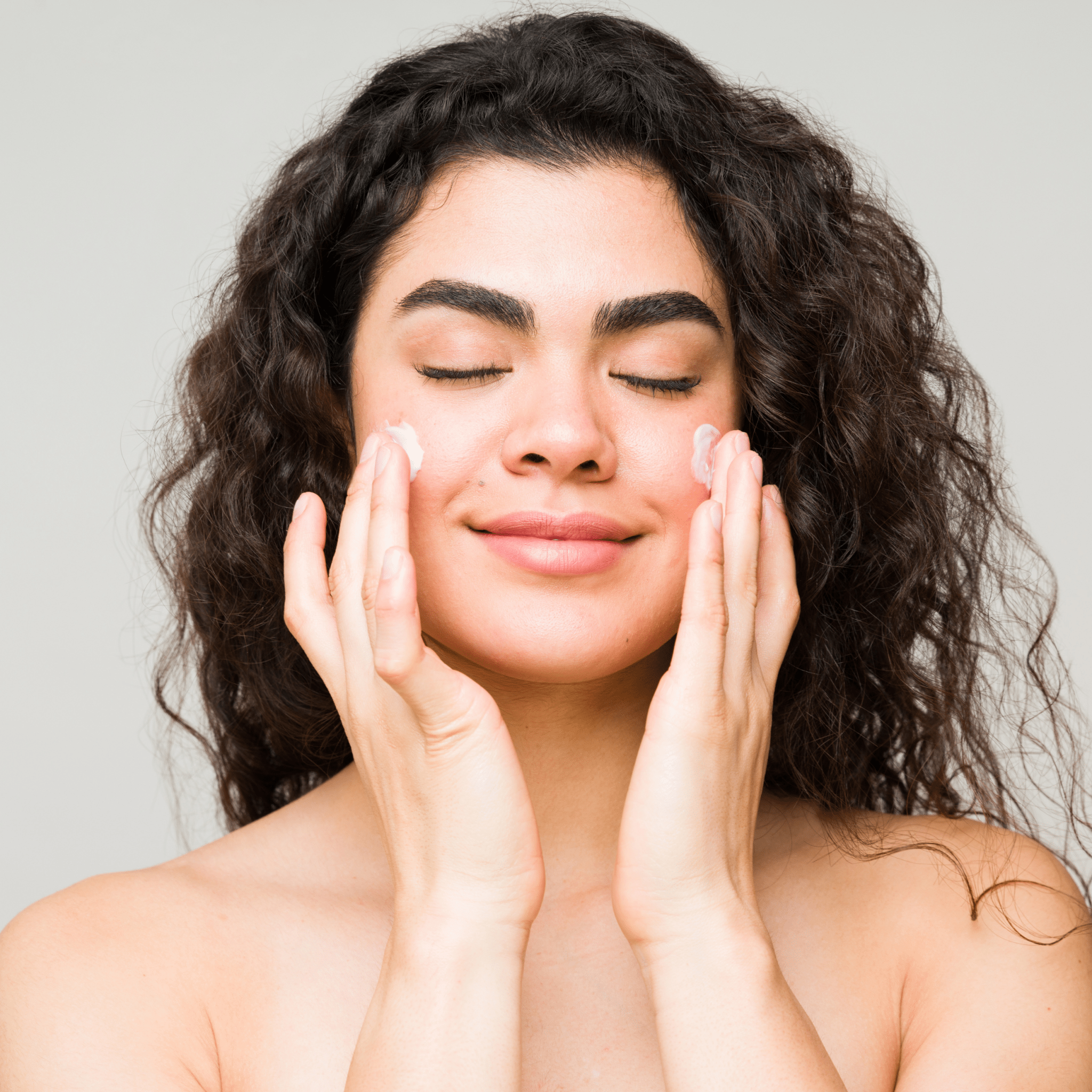 Peptides for the Face: 5 Scientific Benefits - Claribelskincare.com