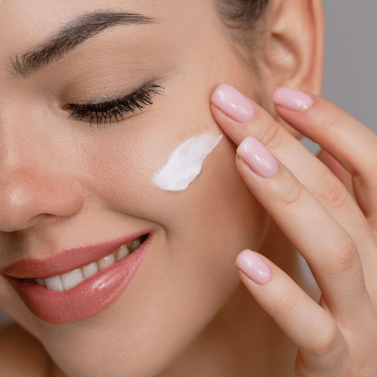What is synthetic fragrance? A skincare health guide - Claribelskincare.com