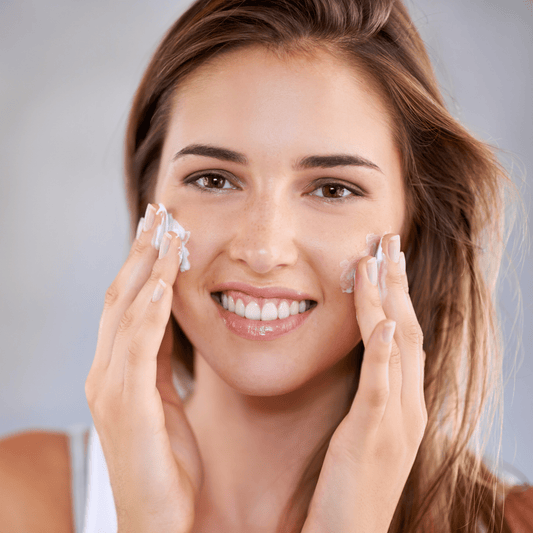 What's Good for Blemishes: Expert Tips & Ingredients - Claribelskincare.com
