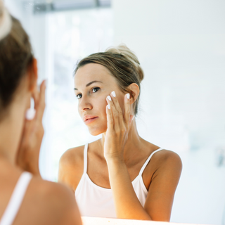 hyaluronic serum with vitamin c 15